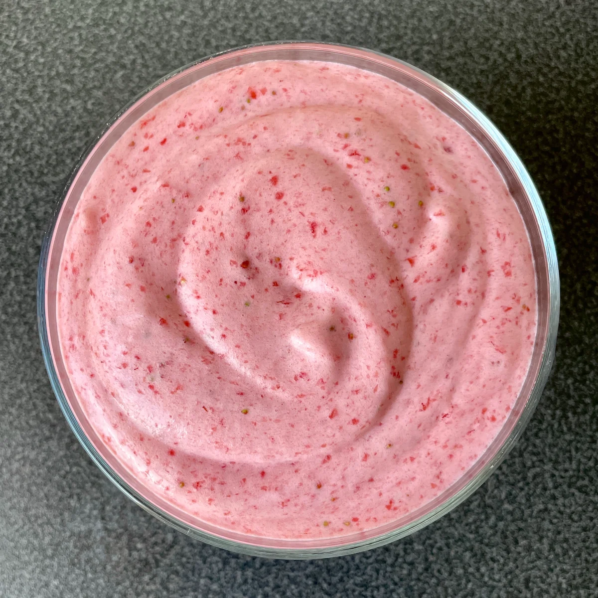 Jordbærmousse - Bilde 1