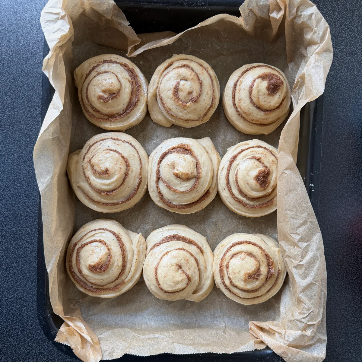 Cinnamon Rolls with Sugarish - Images 2
