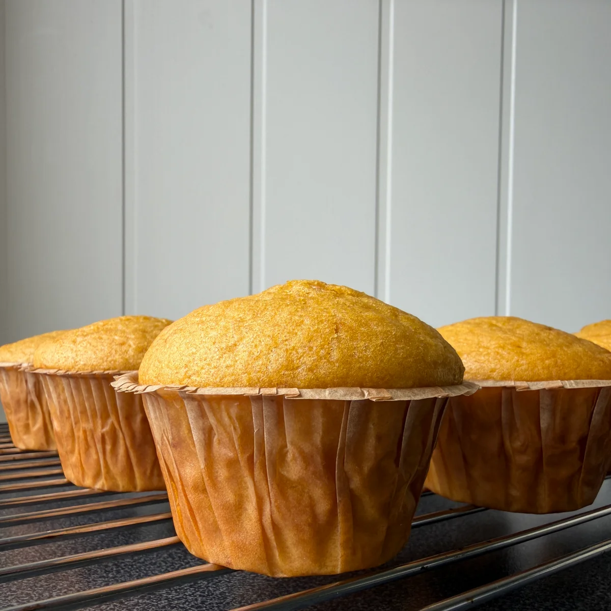 Mango Muffins – 9 pcs - Images 1